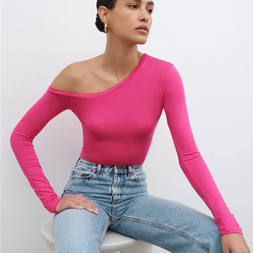 One-Shoulder Fitted Pink Long-Sleeve Top